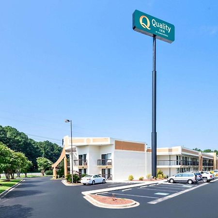 Quality Inn Selma - Smithfield Екстер'єр фото