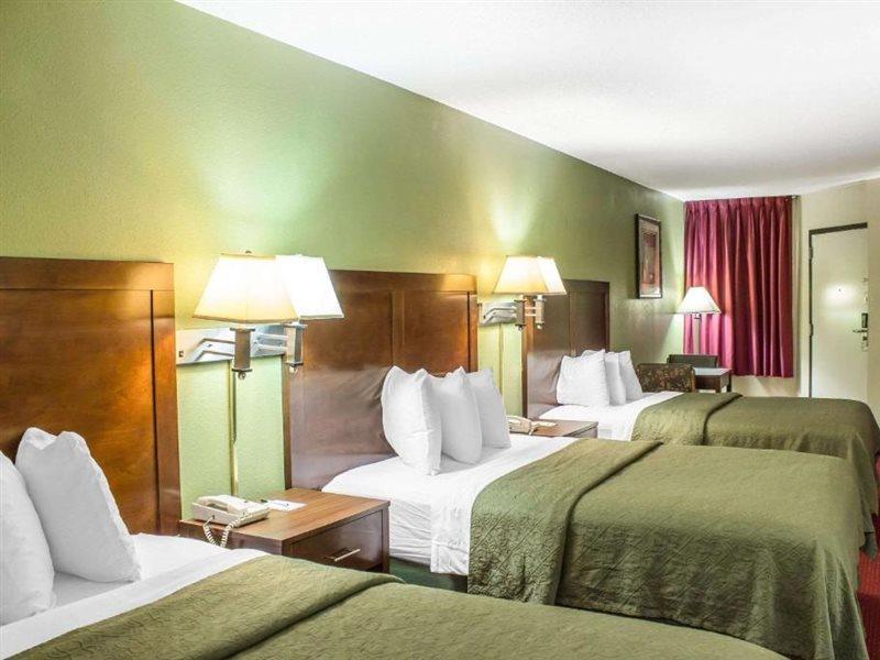 Quality Inn Selma - Smithfield Екстер'єр фото