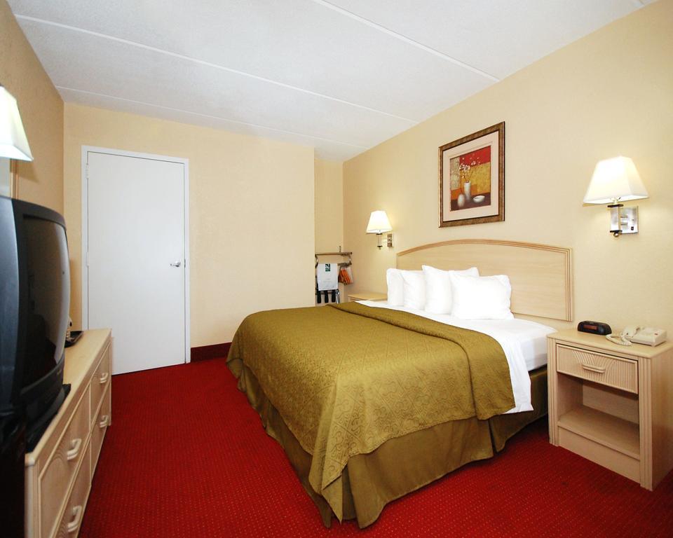 Quality Inn Selma - Smithfield Екстер'єр фото