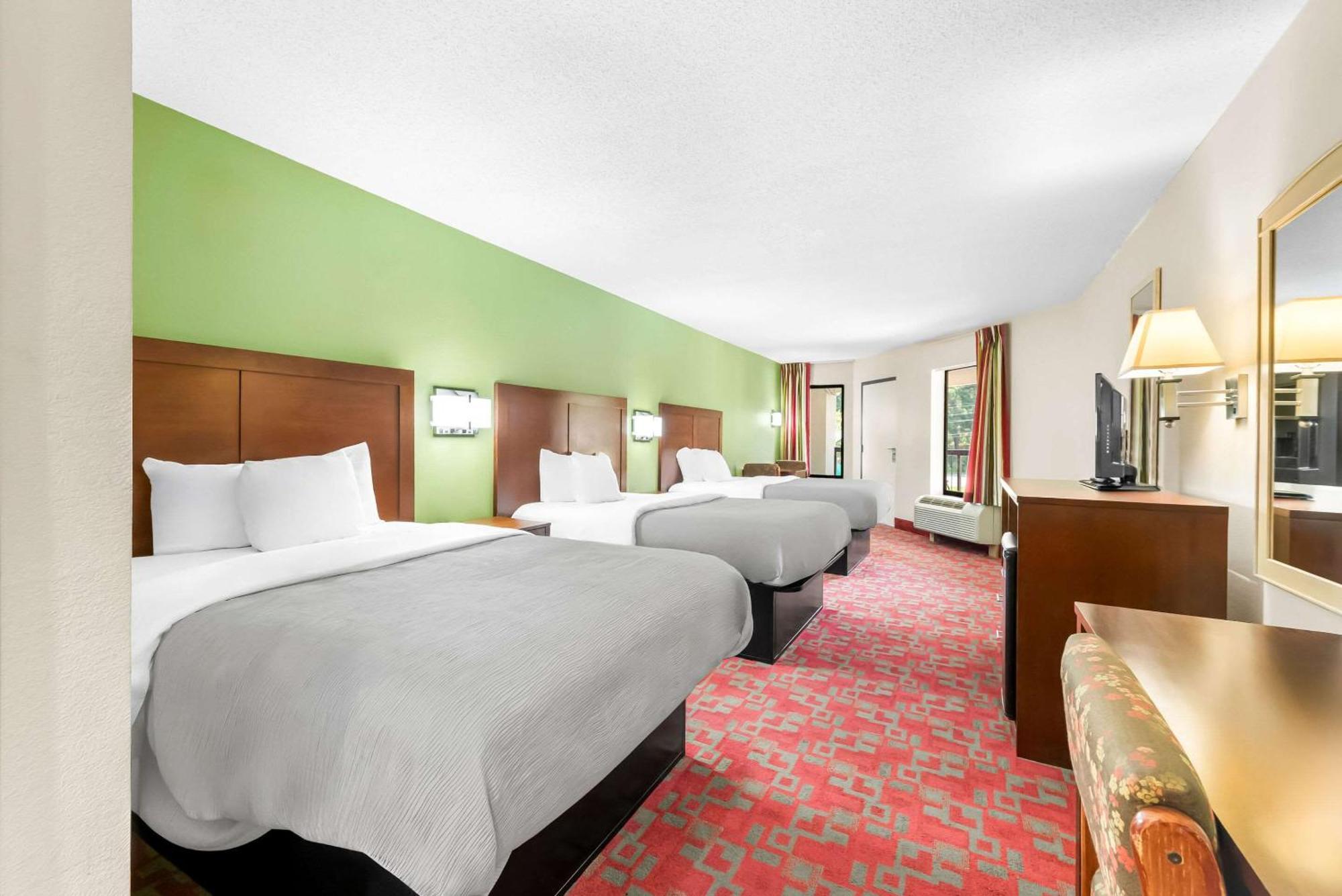 Quality Inn Selma - Smithfield Екстер'єр фото