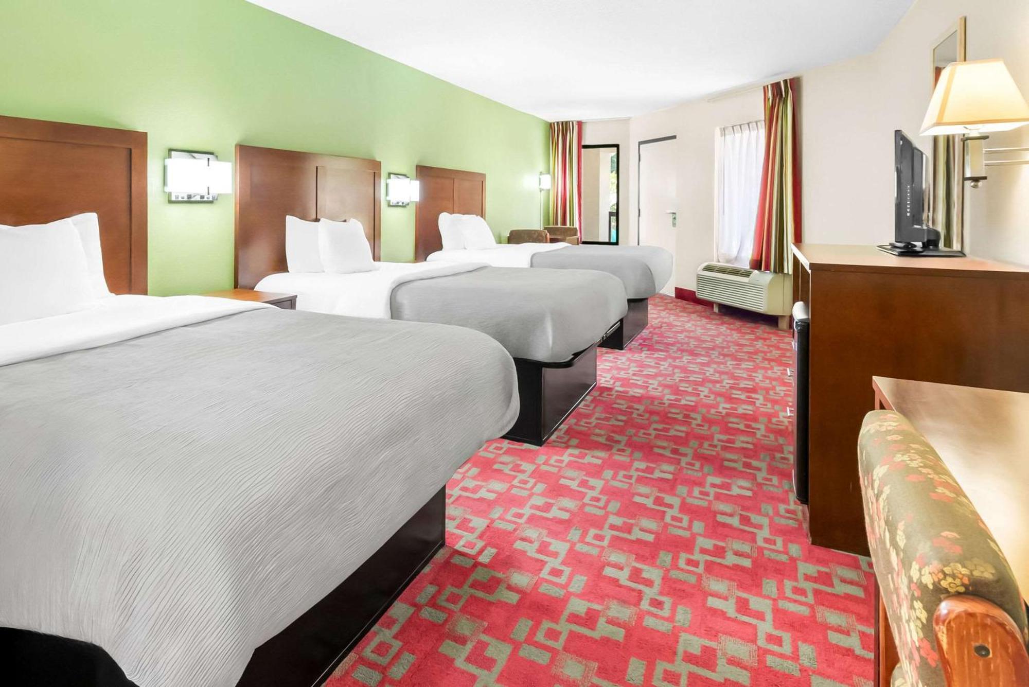 Quality Inn Selma - Smithfield Екстер'єр фото