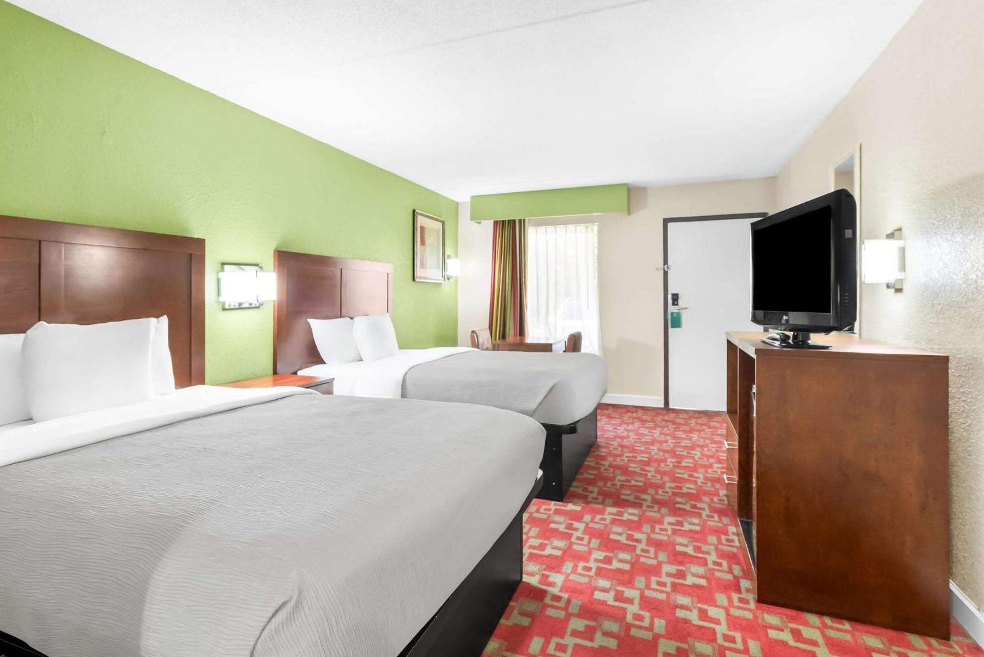 Quality Inn Selma - Smithfield Екстер'єр фото